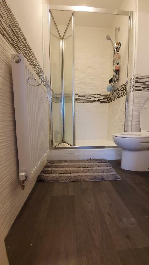 King En-Suite Close To The A30 Camborne Phòng bức ảnh